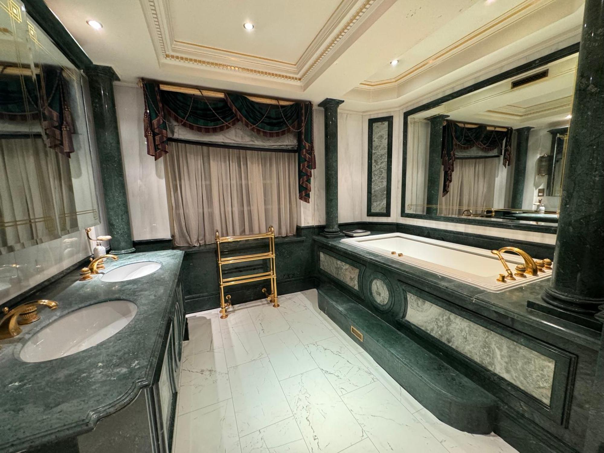 The Bishops Hotel ลอนดอน ภายนอก รูปภาพ